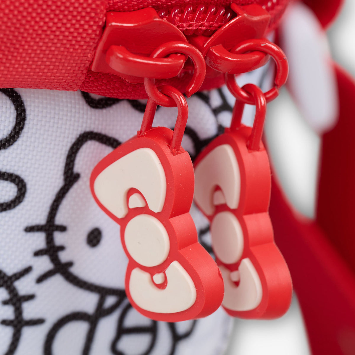 hello-kitty-classic-square-lunch-cooler-bag-e0 00027927-Z.jpg