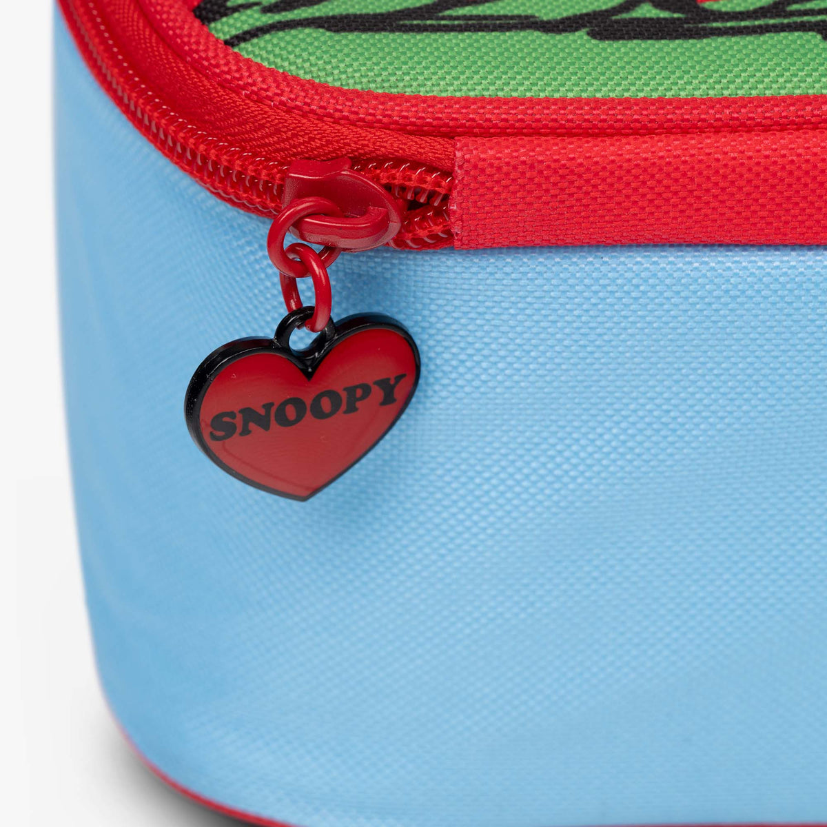 snoopy-s-doghouse-horizontal-lunch-cooler-bag-j0 00028034-Z.jpg