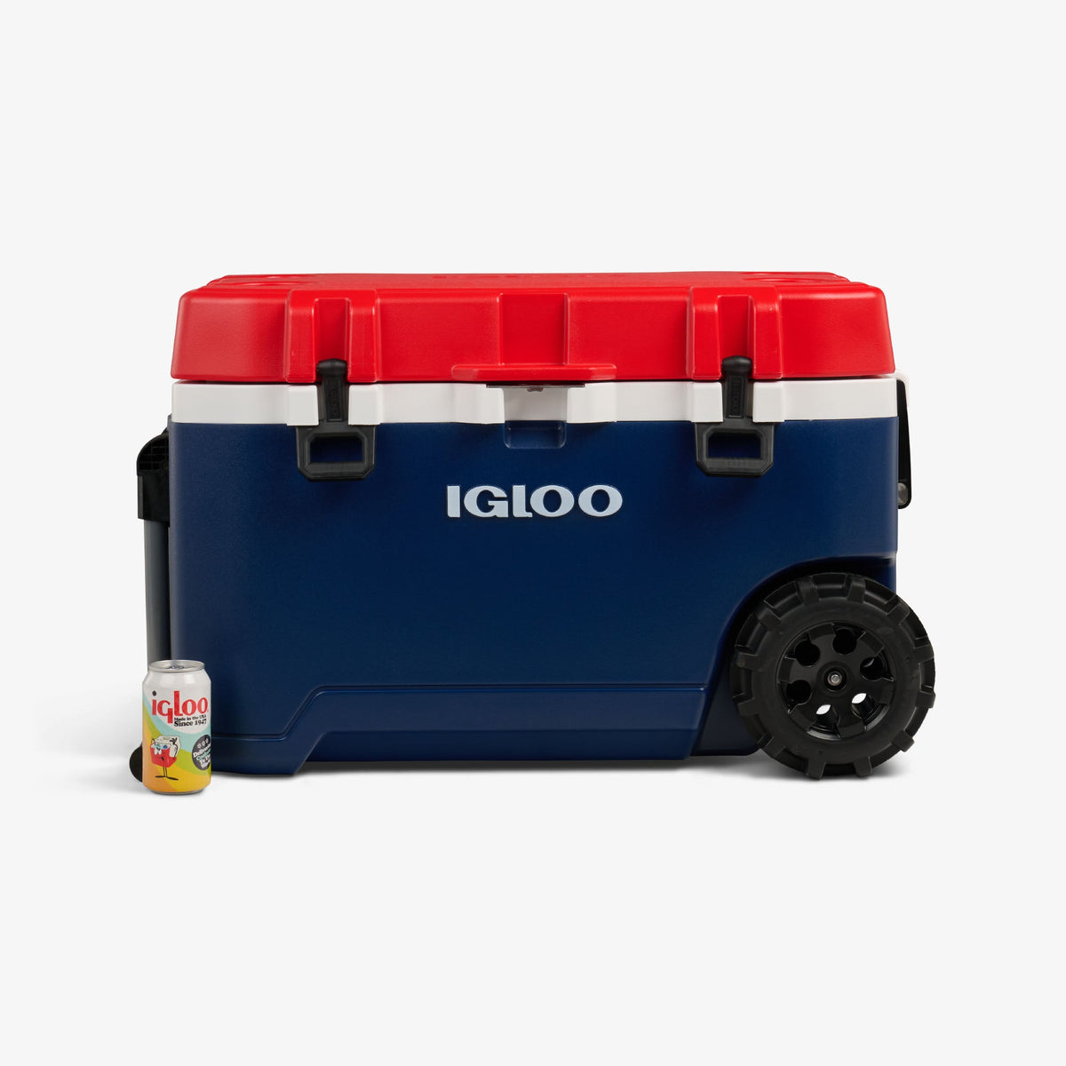 trailmate-75-qt-roller-cooler-j0 00035111-P.jpg