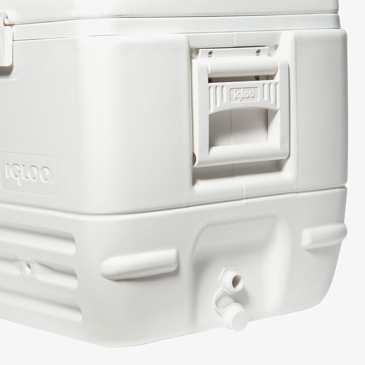quick-and-cool-150-qt-cooler-z3 00044363-quick-and-cool-150-qt-cooler-side_d261c6aa-cd7b-40f6-b463-5023d91df276.jpg