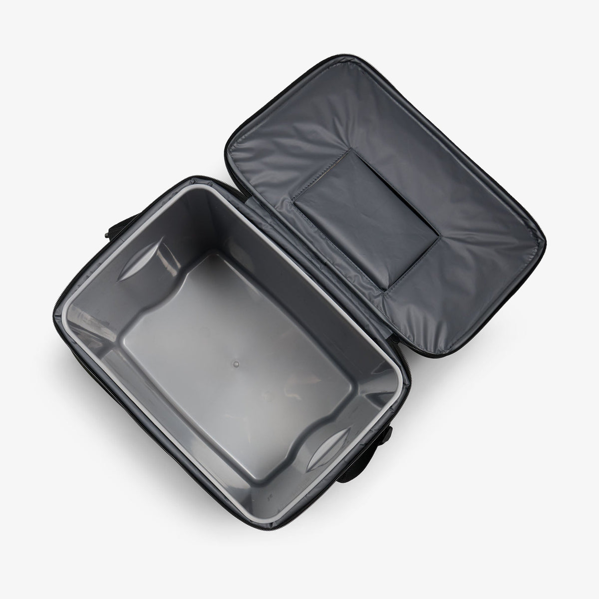 realtree-apx-hlc-28-can-bag-b0 00064354-O2-2025.jpg