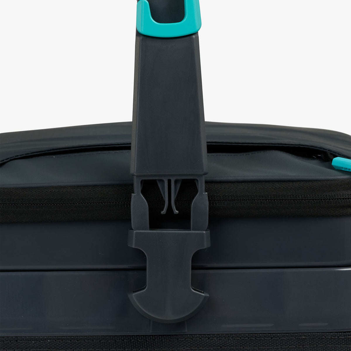 rival-18-can-hybrid-cooler-n2 00064361-HK1.jpg