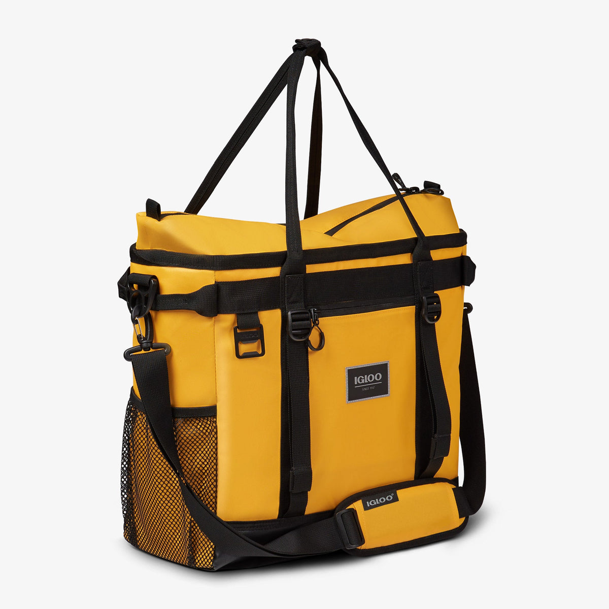 pursuit-30-can-tote-z0 00065993_4.jpg