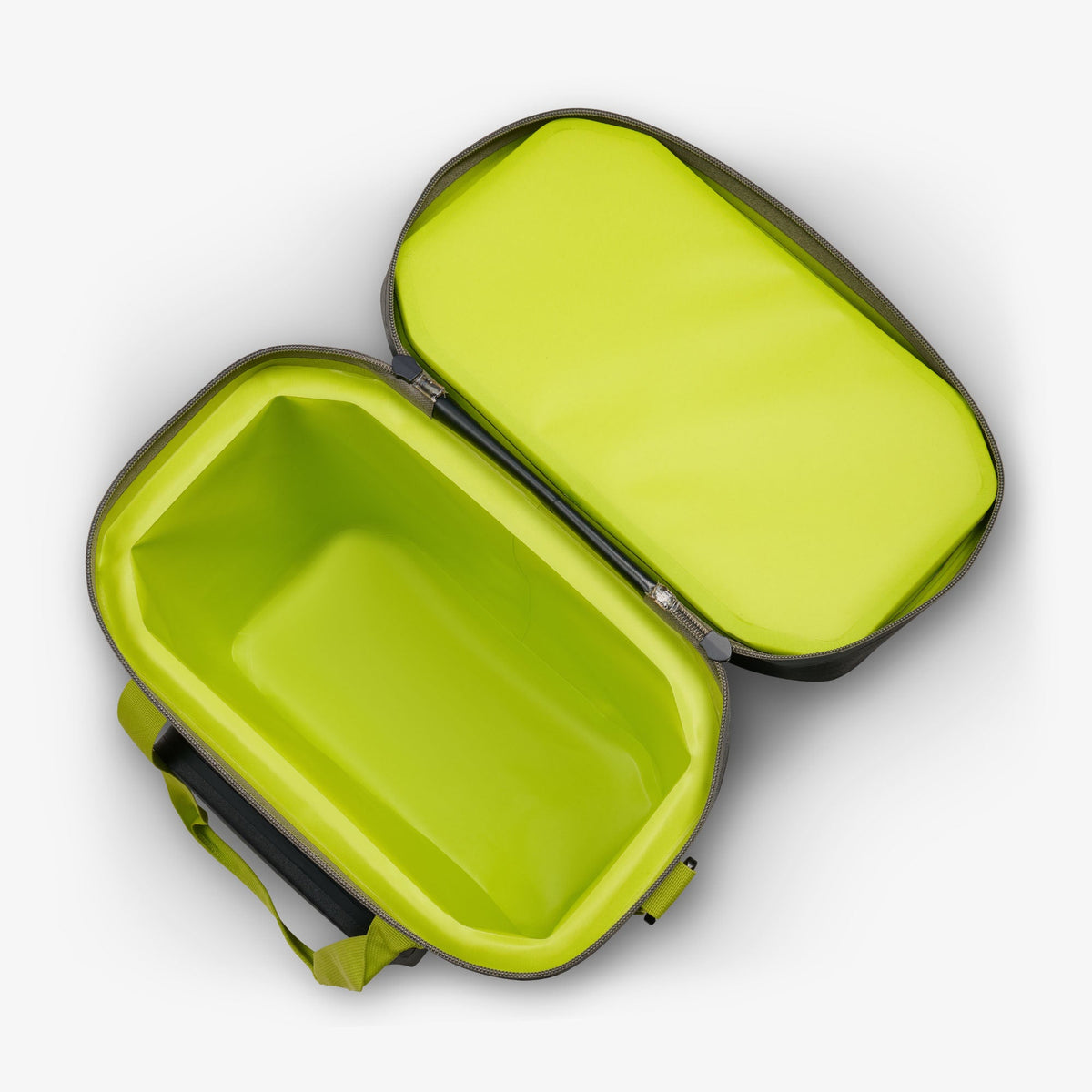 trailmate-36-can-cooler-bag-t5 00066773-O3.jpg