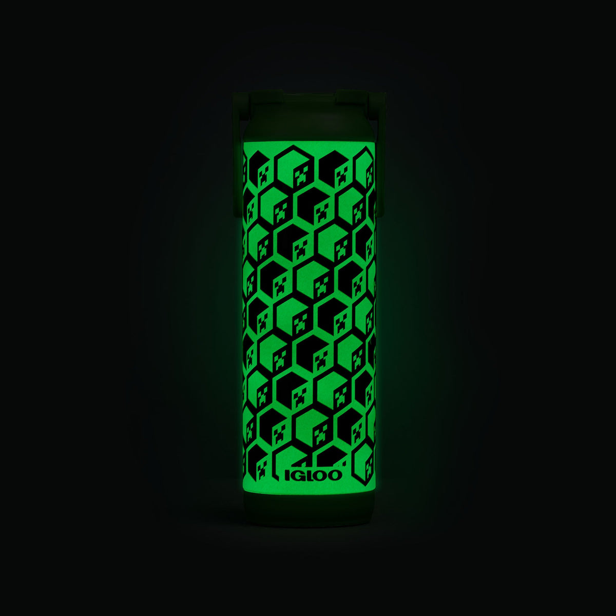 minecraft-creeper-glow-in-the-dark-20-oz-bottle-w2 00071605-GLF.jpg