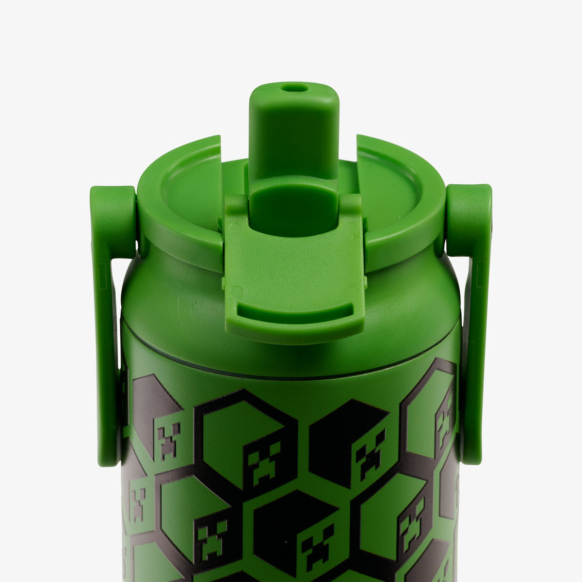 minecraft-creeper-glow-in-the-dark-20-oz-bottle-w2 00071605-L2.jpg