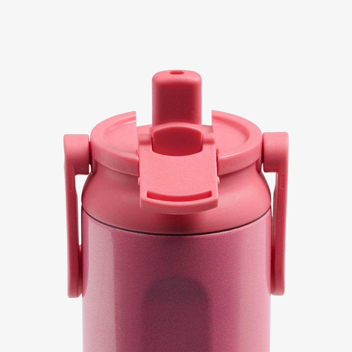 20-oz-sport-sipper-bottle-l3 00071802-L2.jpg