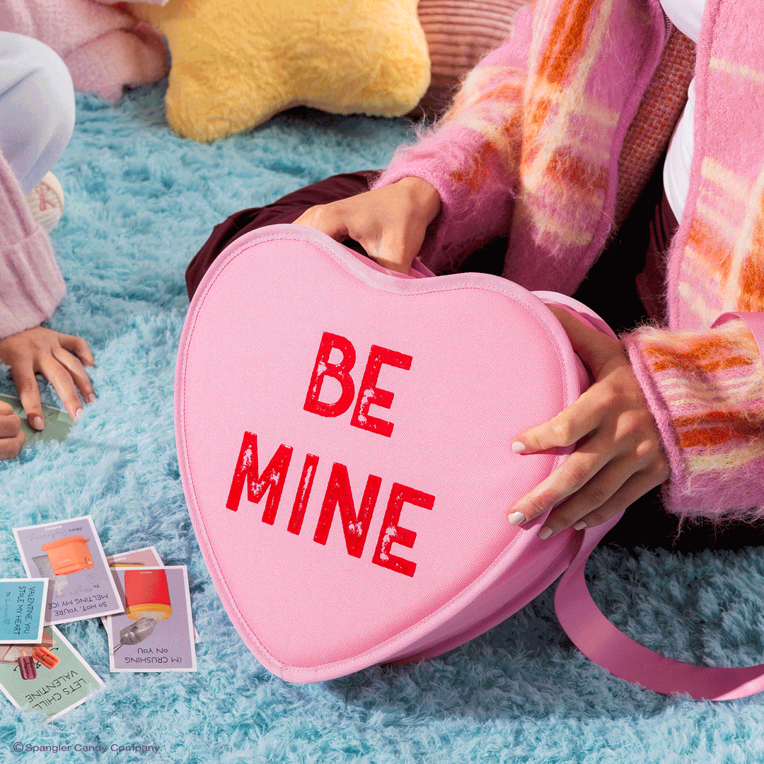 sweethearts-candies-be-mine-cooler-bag-d8 Sweethearts_NATIVE_PDP_Novelty-Tote_GIF.gif